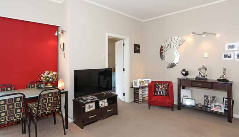 249 Main Street, Palmerston North