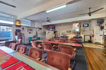 Prime Orakei - 504sqm Restaurant / Venue for lease