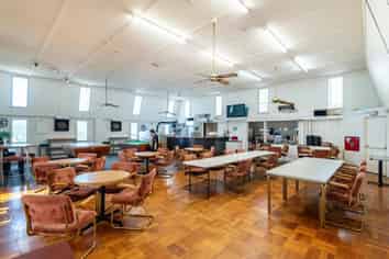 Prime Orakei - 504sqm Restaurant / Venue for lease