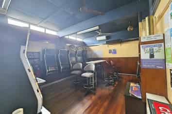 Prime Orakei - 504sqm Restaurant / Venue for lease