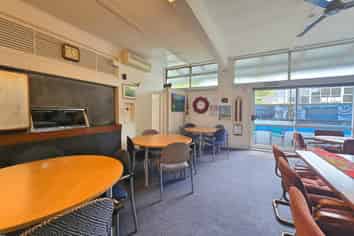 Prime Orakei - 504sqm Restaurant / Venue for lease
