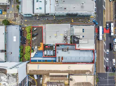 Blue-chip retail block