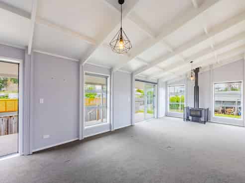 12B Guy Street, Waipawa