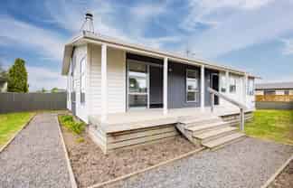 12B Guy Street, Waipawa