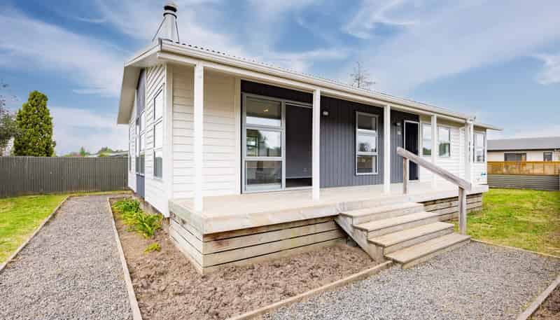 12B Guy Street, Waipawa