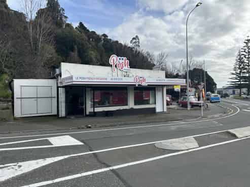 2 Russell Street, Stepneyville