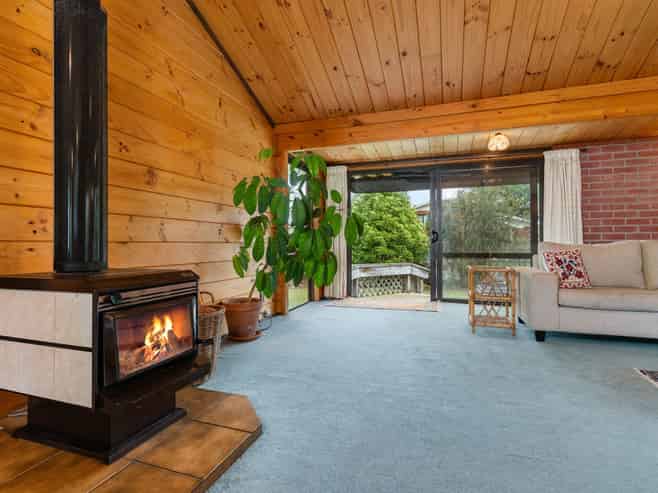 19 Deller Drive, Carterton