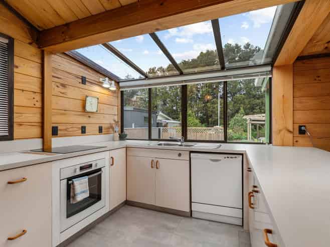 19 Deller Drive, Carterton