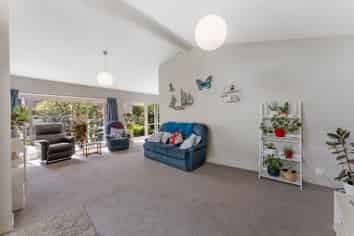 64 Kimberley Street, Casebrook