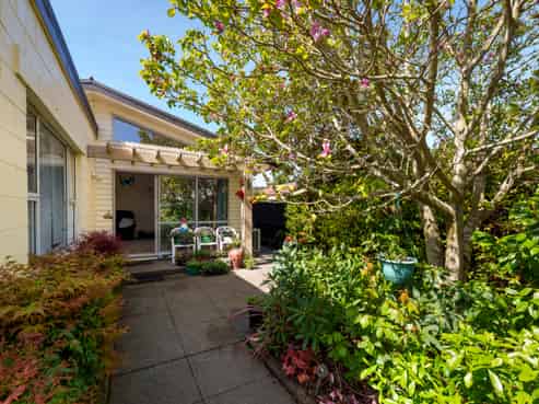 64 Kimberley Street, Casebrook