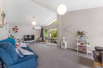 64 Kimberley Street, Casebrook