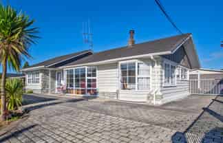 48 Carr Street, KAMO