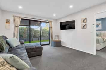 99 Faringdon Boulevard, Rolleston