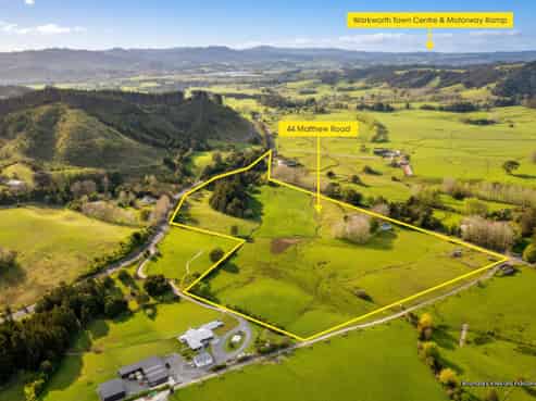 44 Matthew Road, Kaipara Flats