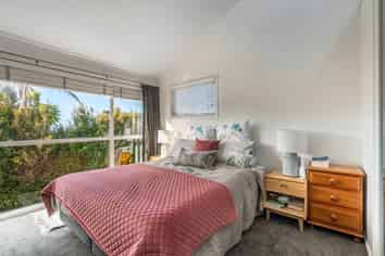 68B Seaview Road, Castor Bay