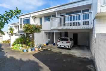68B Seaview Road, Castor Bay