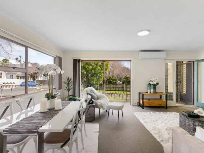 1/1 Onslow Avenue, Epsom