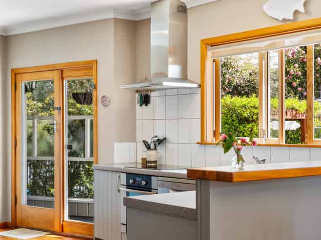 716 Maxville Drive, Parkvale