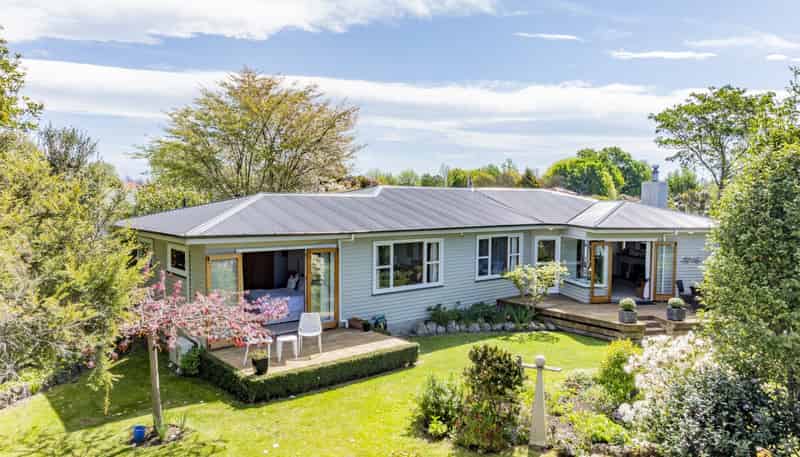 716 Maxville Drive, Parkvale