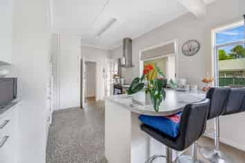 28 White Street, Taradale