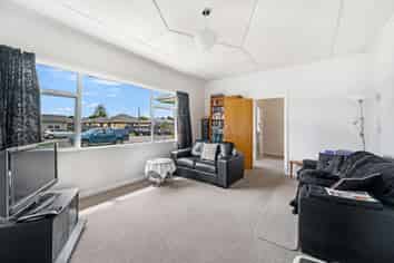 28 White Street, Taradale