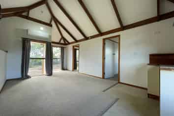 51 Avenue Road, Foxton