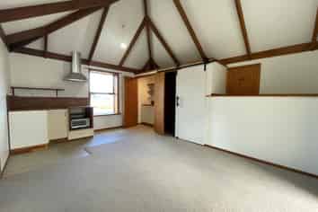 51 Avenue Road, Foxton