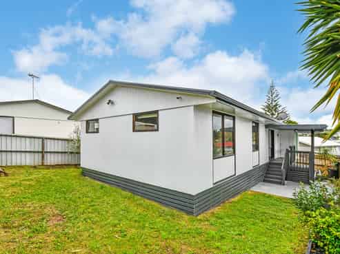 2/10 Nearco Street, Randwick Park