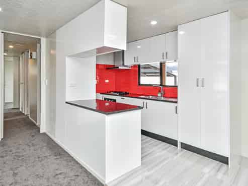 2/10 Nearco Street, Randwick Park