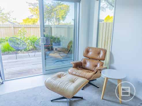 1/17 Highsted Road, BISHOPDALE