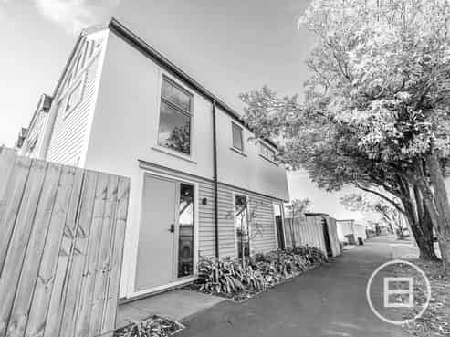 1/17 Highsted Road, BISHOPDALE