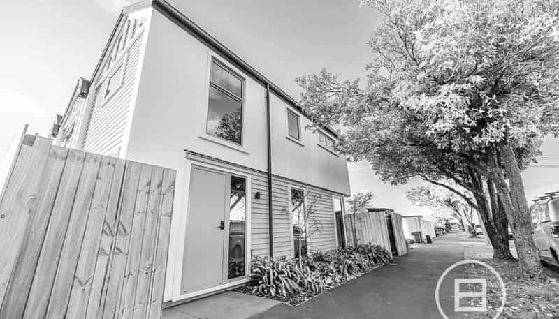 1/17 Highsted Road, BISHOPDALE