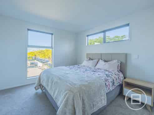 1/17 Highsted Road, BISHOPDALE