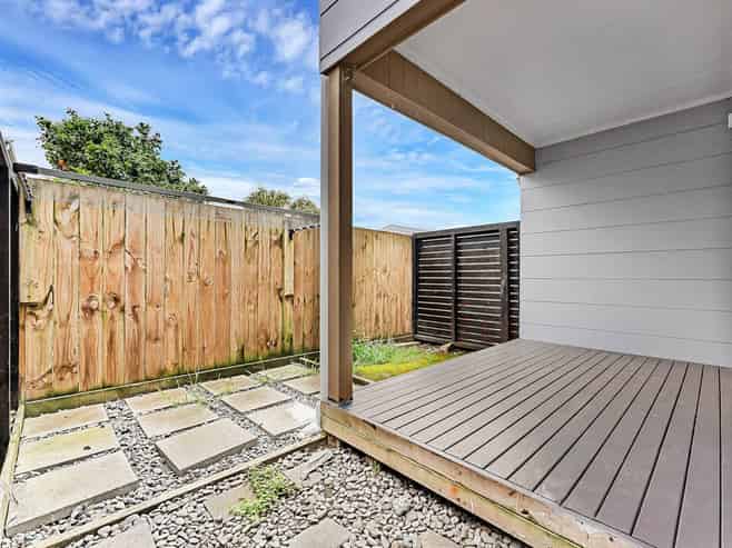 13C Sealord Place, Manurewa