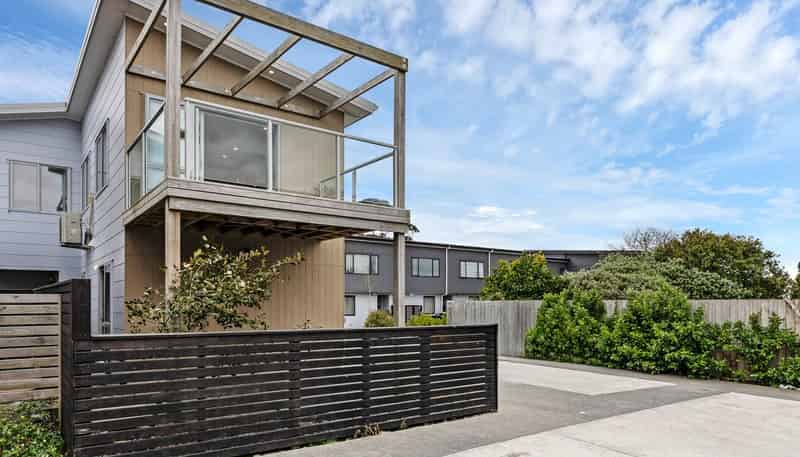 13C Sealord Place, Manurewa