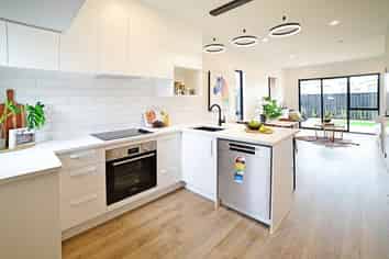 31  Kiato Lane, Flat Bush