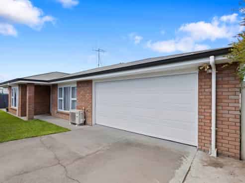 61C Queen Road, Bellevue