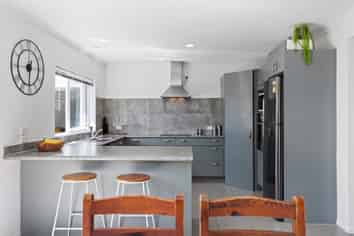 61C Queen Road, Bellevue