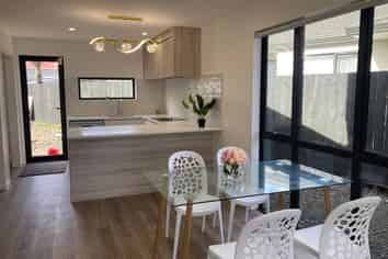 Auckland - Address withheld