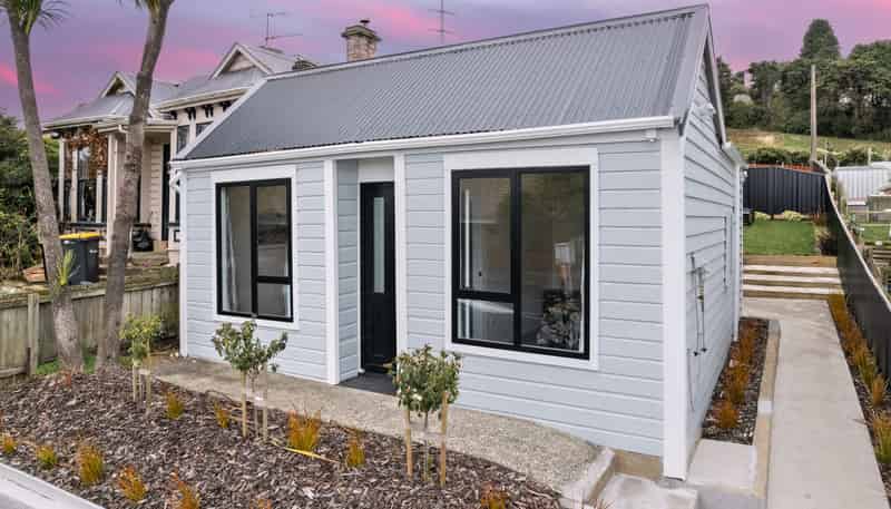 164 South Road, Caversham