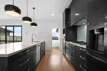 26 Manuel Road, Silverdale