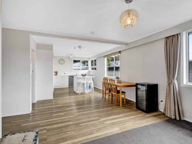 114 Fairfield Road, Hawera