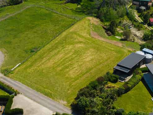 88 Scarlys Way, Okitu