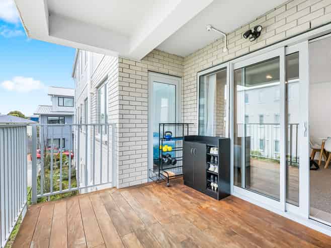 105/28B Eileen Newey Place, Henderson