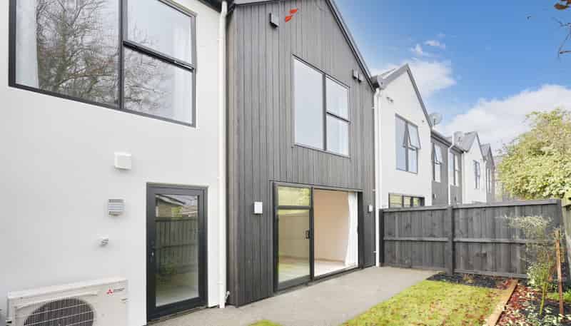 4/31 Champion Street, Saint Albans