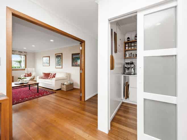 17 Sunny Crescent, Huapai