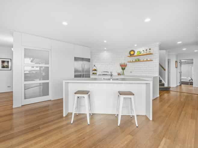 17 Sunny Crescent, Huapai