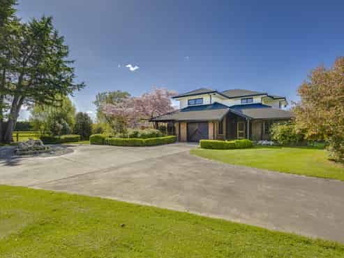 144 Longlands Road, Longlands