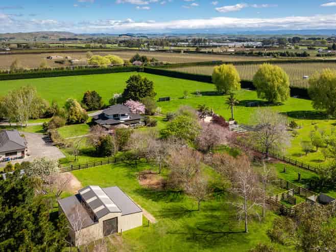 144 Longlands Road, Longlands