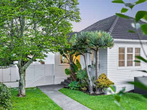 453 Point Chevalier Road, Point Chevalier